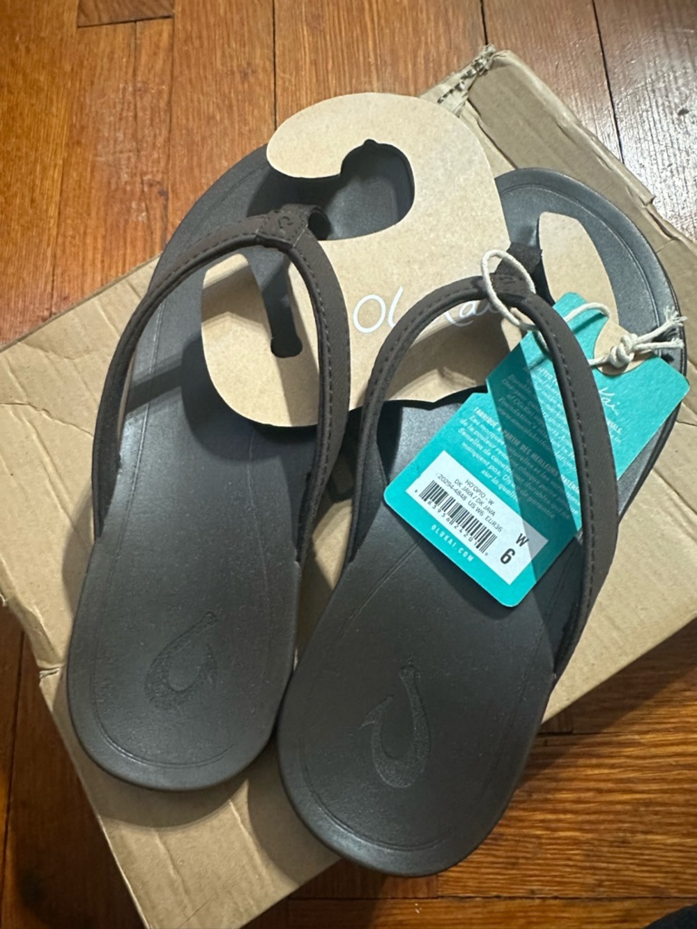Olukai Ho’opio Flip Flop Leather Sandal Dark Java Women's Size 6